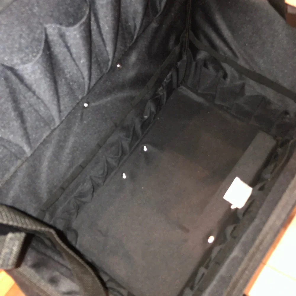 Makeup Professional milady Black Rolling Bag Case Organizer; Hairstyling, Travel